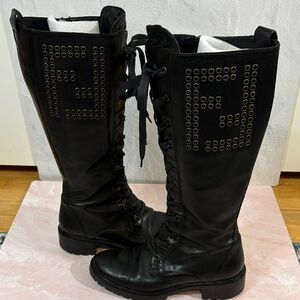 Fendi FF Grommet Knee-High Lace-Up Combat Boot in Black Leather — Size 40 RARE!